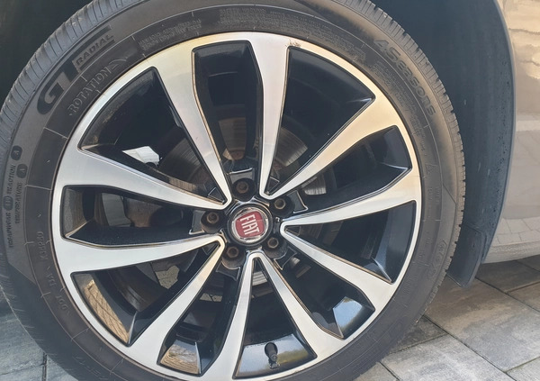 Fiat Tipo cena 33900 przebieg: 152000, rok produkcji 2018 z Limanowa małe 191
